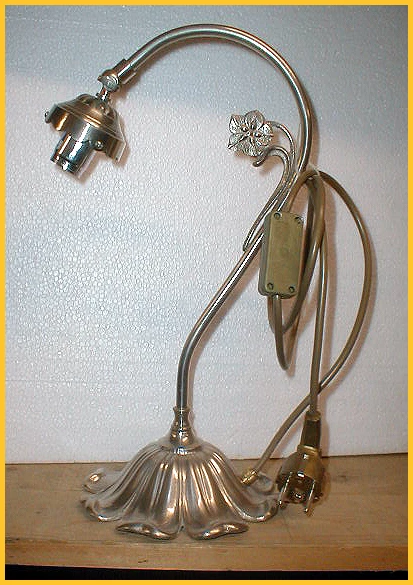 Tischleuchte Messing Lampe Leselampe Jugendstillampe Jugendstil Lampenfuß 9 Anja