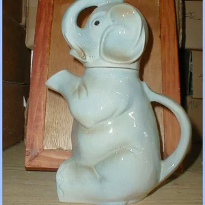 Porzellan Figur Kanne Figurenkanne Teekanne Sammelkanne Elefant Elephant cp002-8