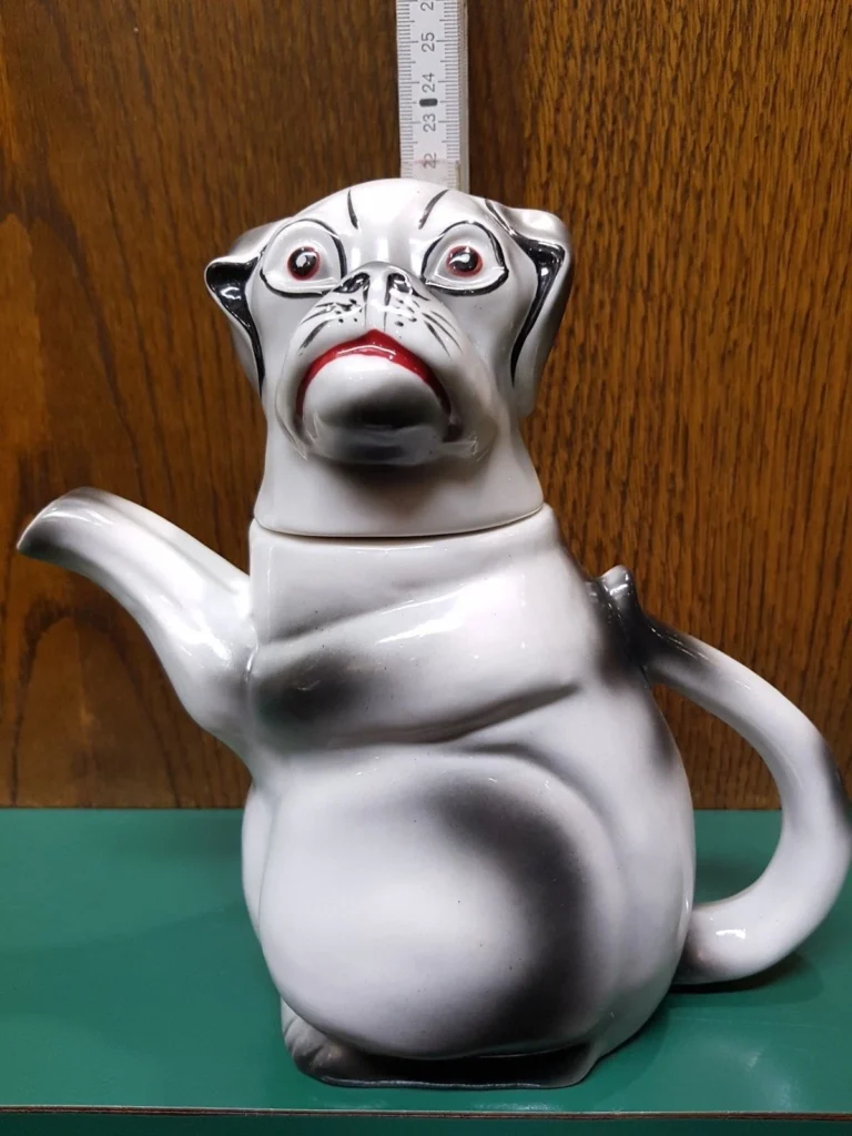 Porzellan Figur Kanne Figurenkanne Teekanne Sammelkanne Hund Dogge cp002-9