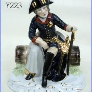 1 wk Porzellan Figur Alte Fritz Friedrich II Y223